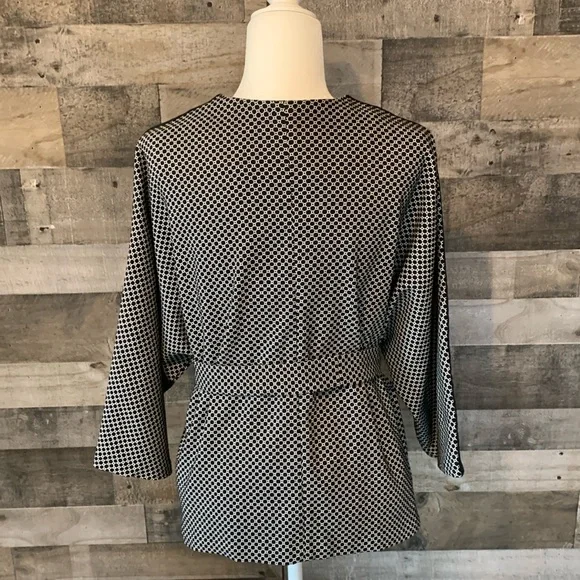 Chico’s Belted Jacket - Picture 3 of 16